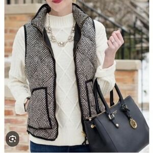 Hemline Mom Wool Blend Quilted Herringbone Tweed Vest